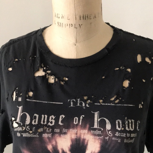 Distressed Tee Sz M - Picture 6 of 7